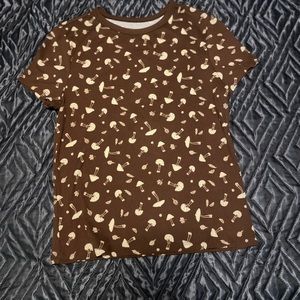 NWOT No Boundaries juniors brown mushroom top size large